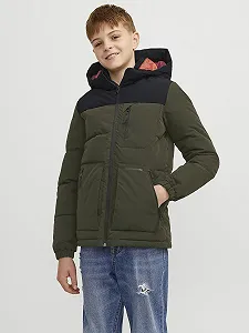 Стёганая куртка для мальчика JACK & JONES Junior цена на synthetic.ua - Фото 1 Стёганая куртка для мальчика JACK & JONES Junior synthetic.ua - Фото 1