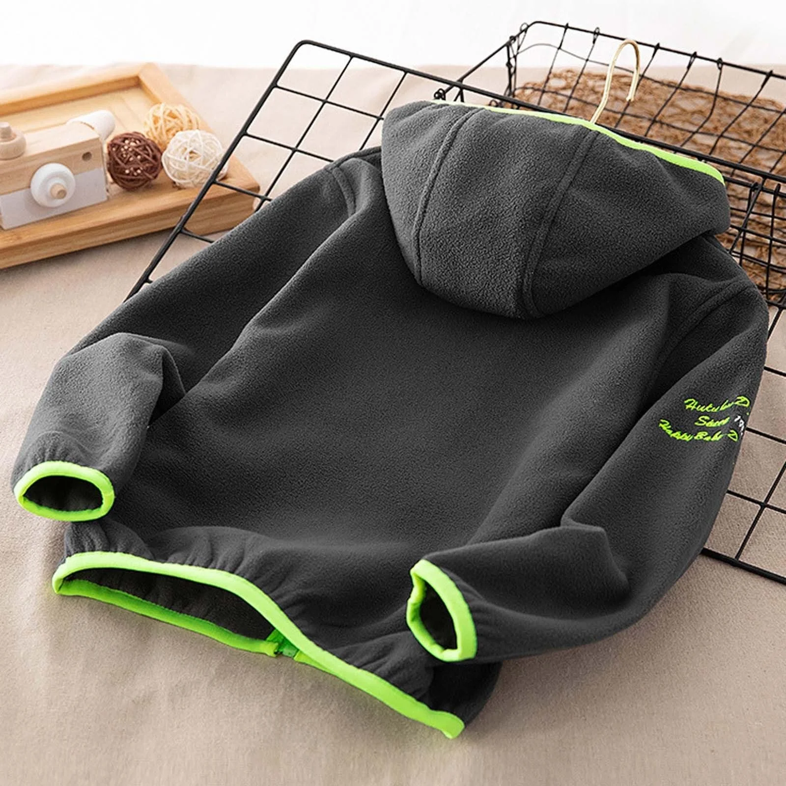 Зимова куртка для хлопчиків, фото №4 Зимова куртка для хлопчиків, фото №4