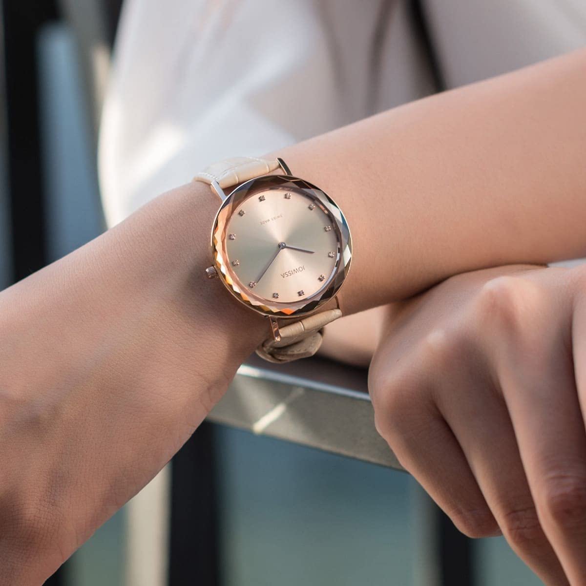 Женские часы JOWISSA Aura Swiss Champagne/Brown/Pink J5.565.L, Champagne / Brown / Rose, Classic, фото №2 Женские часы JOWISSA Aura Swiss Champagne/Brown/Pink J5.565.L, Champagne / Brown / Rose, Classic, фото №2