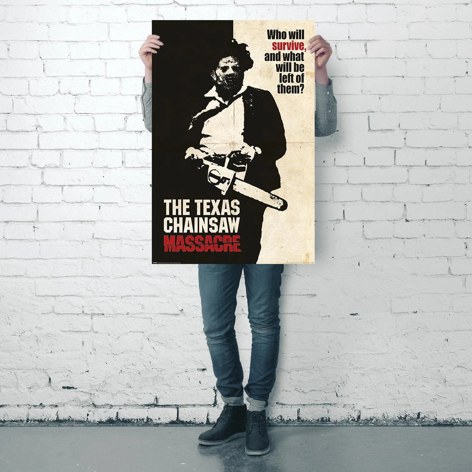 Постер Close Up Texas Chainsaw Massacre "Who Will Survive?" 61 x 91.5 см, фото №4