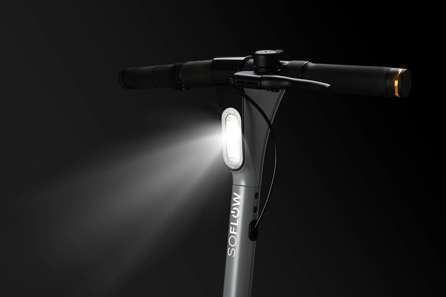 Електросамокат SOFLOW SO ONE+ / 40 км запас ходу / 500 Вт / 9" колеса / 120 кг навантаження / 22 км/г /  Сріблясто-сірий, фото №10