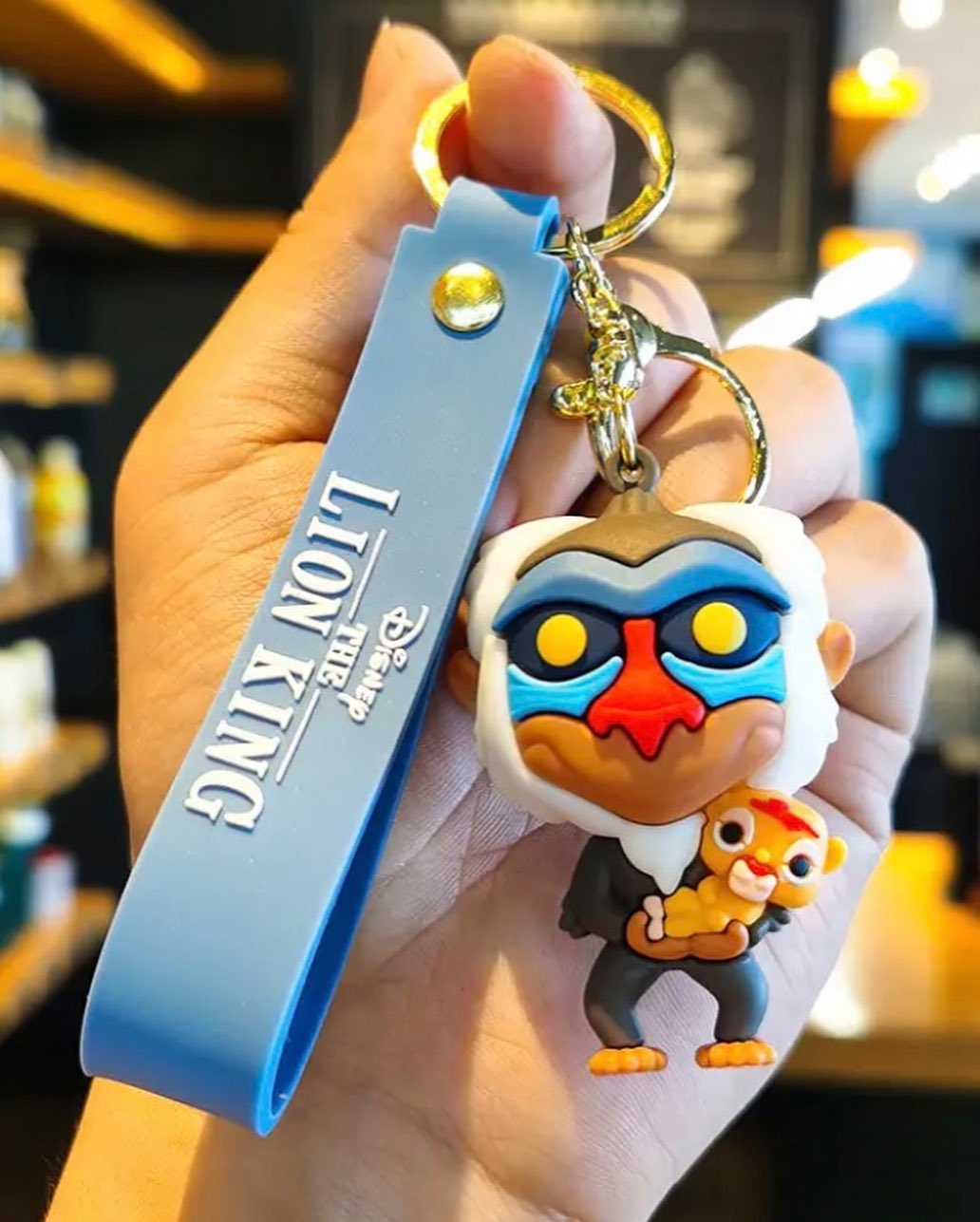 Брелок Король Лев Рафік Rafik The Lion King дитячий брелок на рюкзак, ключі 5 см, фото №4 Брелок Король Лев Рафік Rafik The Lion King дитячий брелок на рюкзак, ключі 5 см, фото №4