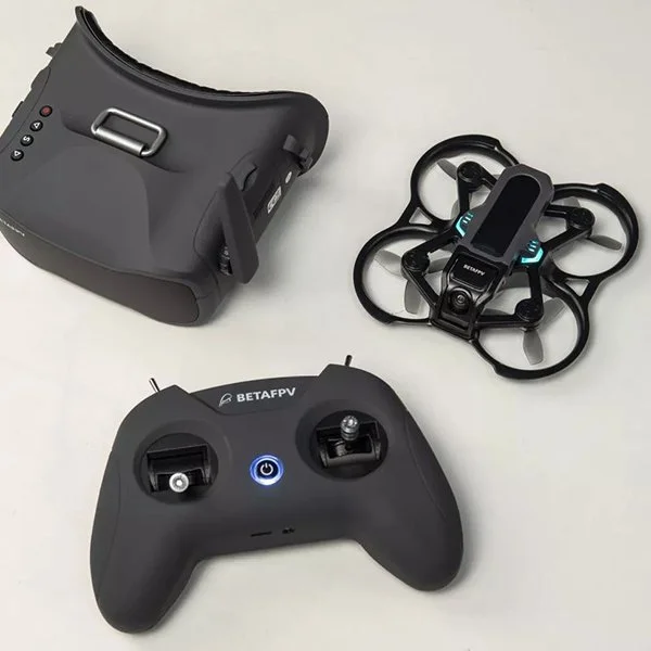 Квадрокоптер BetaFPV Aquila16 FPV Kit 8 мин 200м 2 батареи, фото №9 Квадрокоптер BetaFPV Aquila16 FPV Kit 8 мин 200м 2 батареи, фото №9