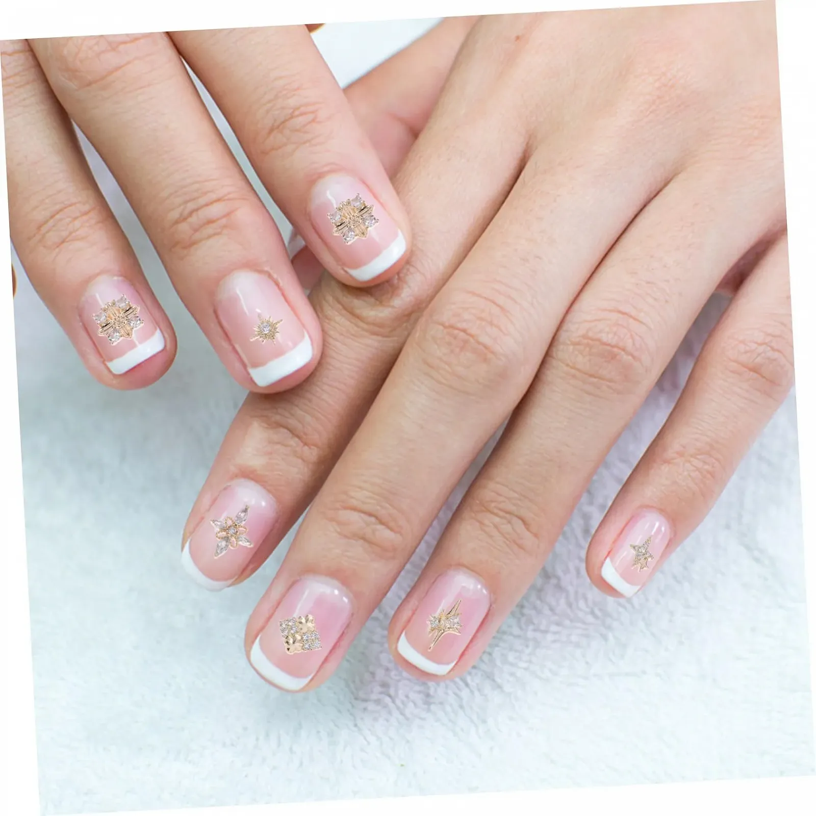 Подвески для ногтей MERRYHAPY 12 шт. Металлические со стразами, аксессуары для самодельного маникюра, винтажные украшения для ногтей для частного и салонного использования, фото №4