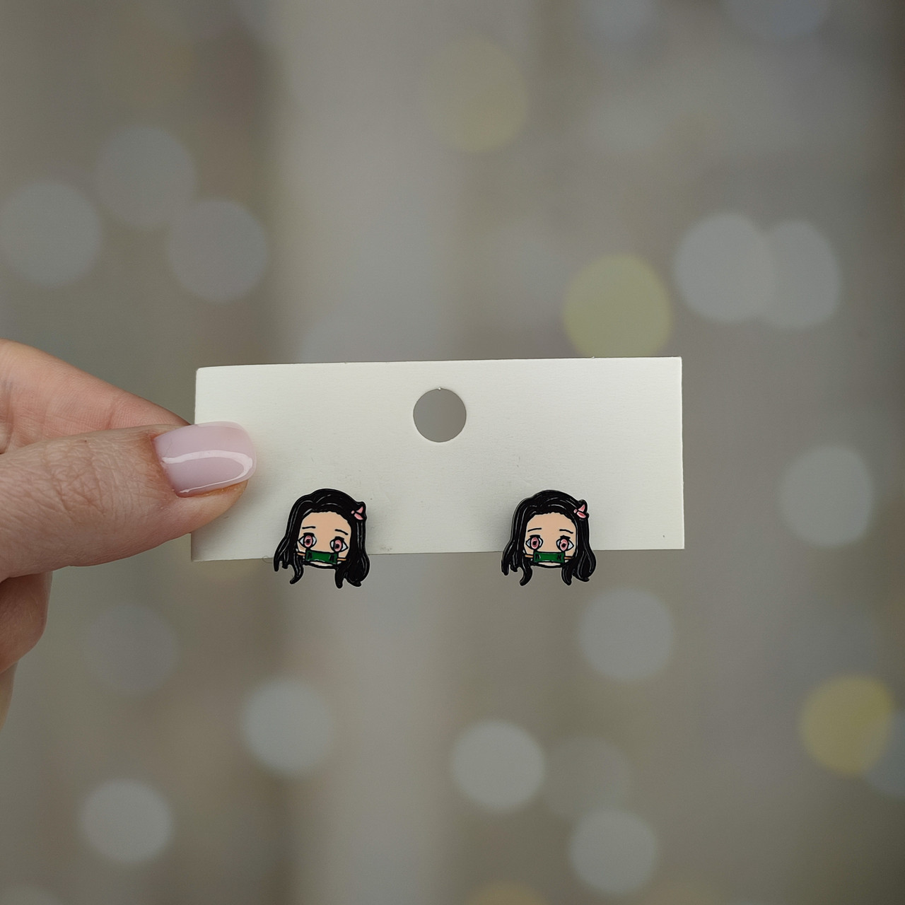 Сережки Незуко Камадо Клинок рассекающий демонов Истребитель Demon Slayer, фото №1 Сережки Незуко Камадо Клинок рассекающий демонов Истребитель Demon Slayer, фото №1