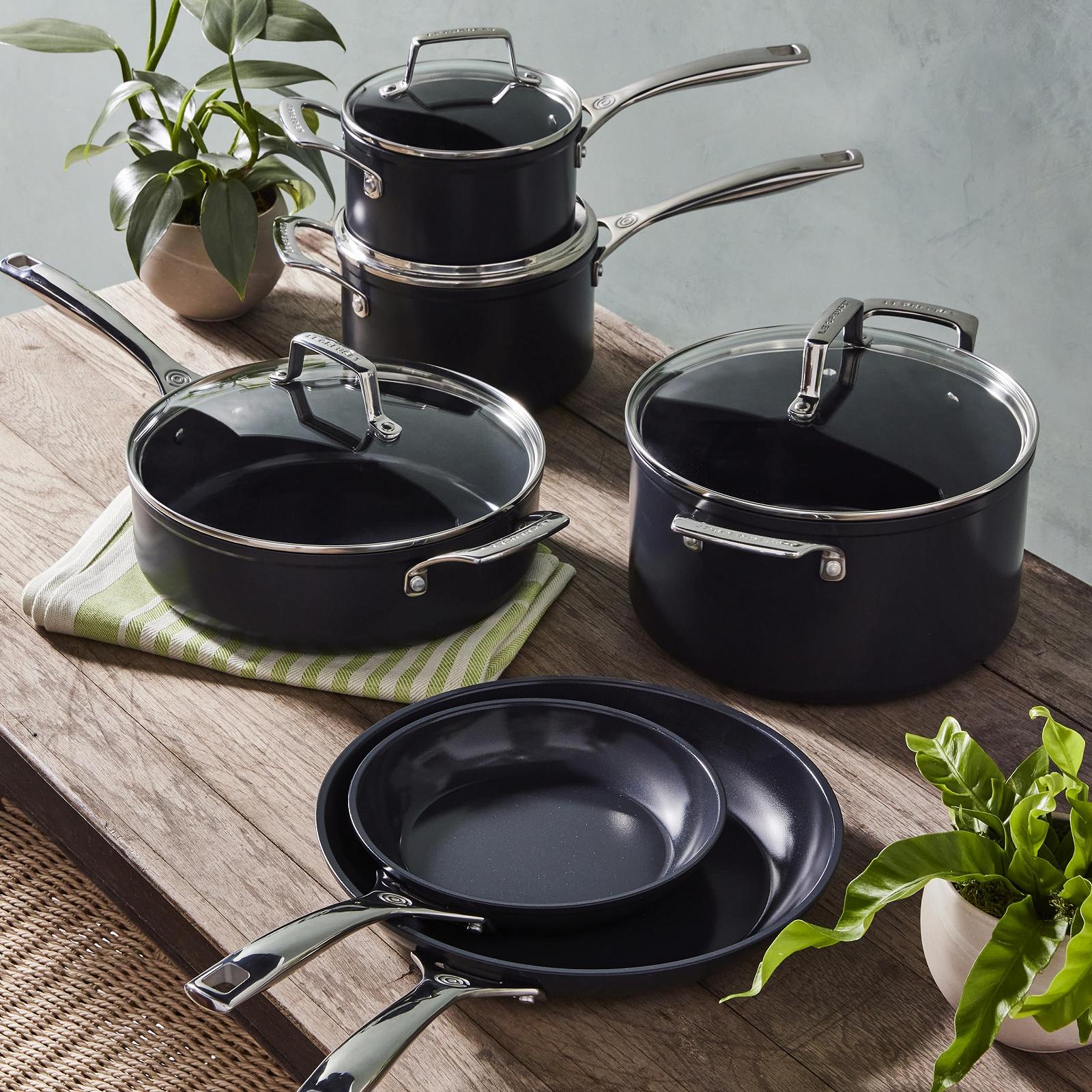 Сковорода Le Creuset Essential з керамічним антипригарним покриттям і скляною кришкою, 3.7 л, фото №5