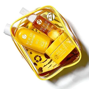 Набір для догляду за шкірою W7 VAY CAY Be Adventurous у дорожньому форматі - Фото 1