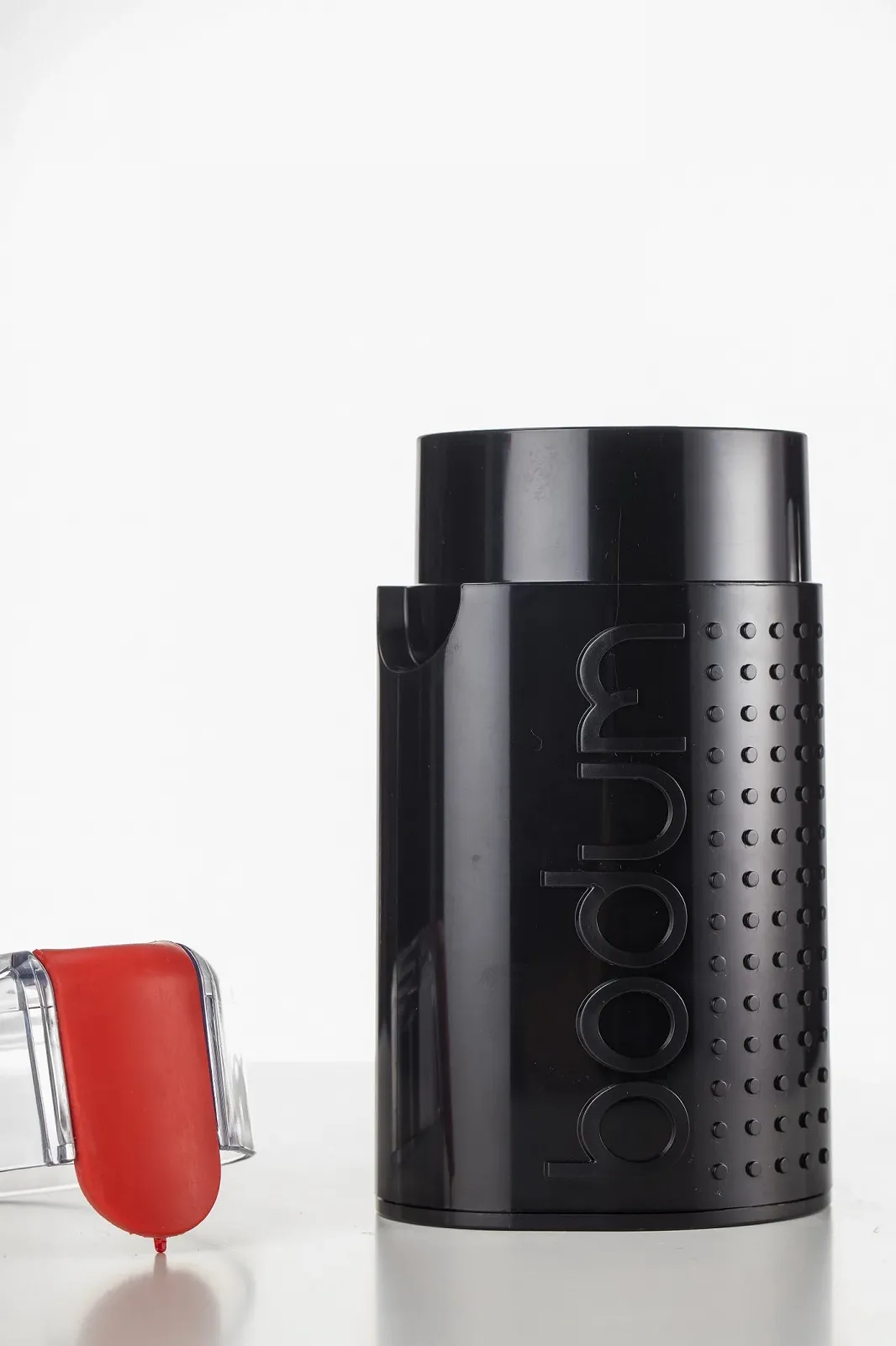 Электрическая кофемолка Bodum Bistro 11160-01UK-3, матовый черный, фото №4 Электрическая кофемолка Bodum Bistro 11160-01UK-3, матовый черный, фото №4