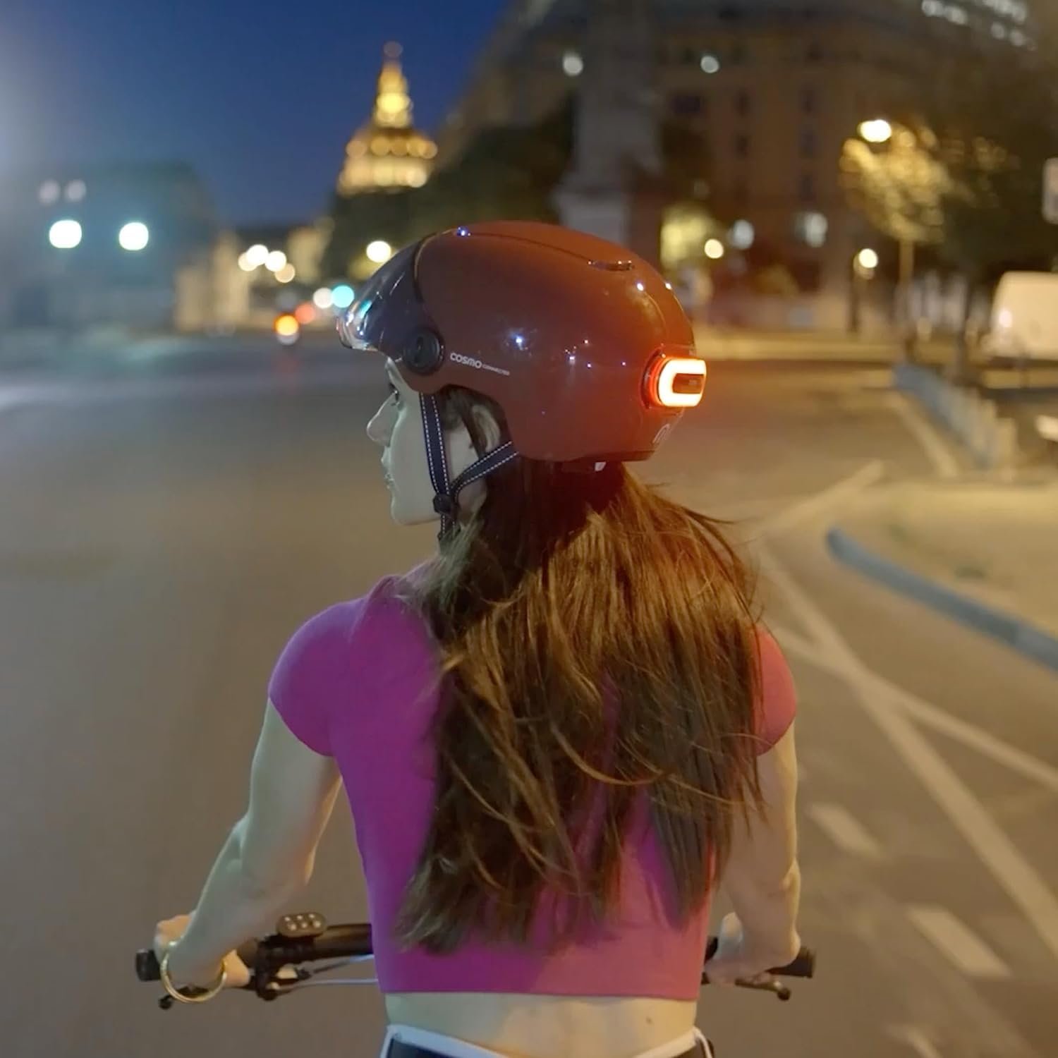Шолом Cosmo Connected Cosmo Fusion Smart Bike and Scooter з козирком, розмір для дорослих - Поворотник, Автоматичний стоп-сигнал, Роздільна поїздка, Виявлення падіння, фото №5