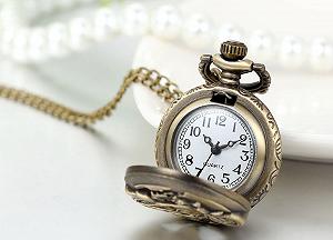Карманные часы JewelryWe Кварцевый Маленький (Полый) Круглый Ожерелье Мотоцикл Стильный Байкер Алюминий Модные Украшения synthetic.ua - Фото 1