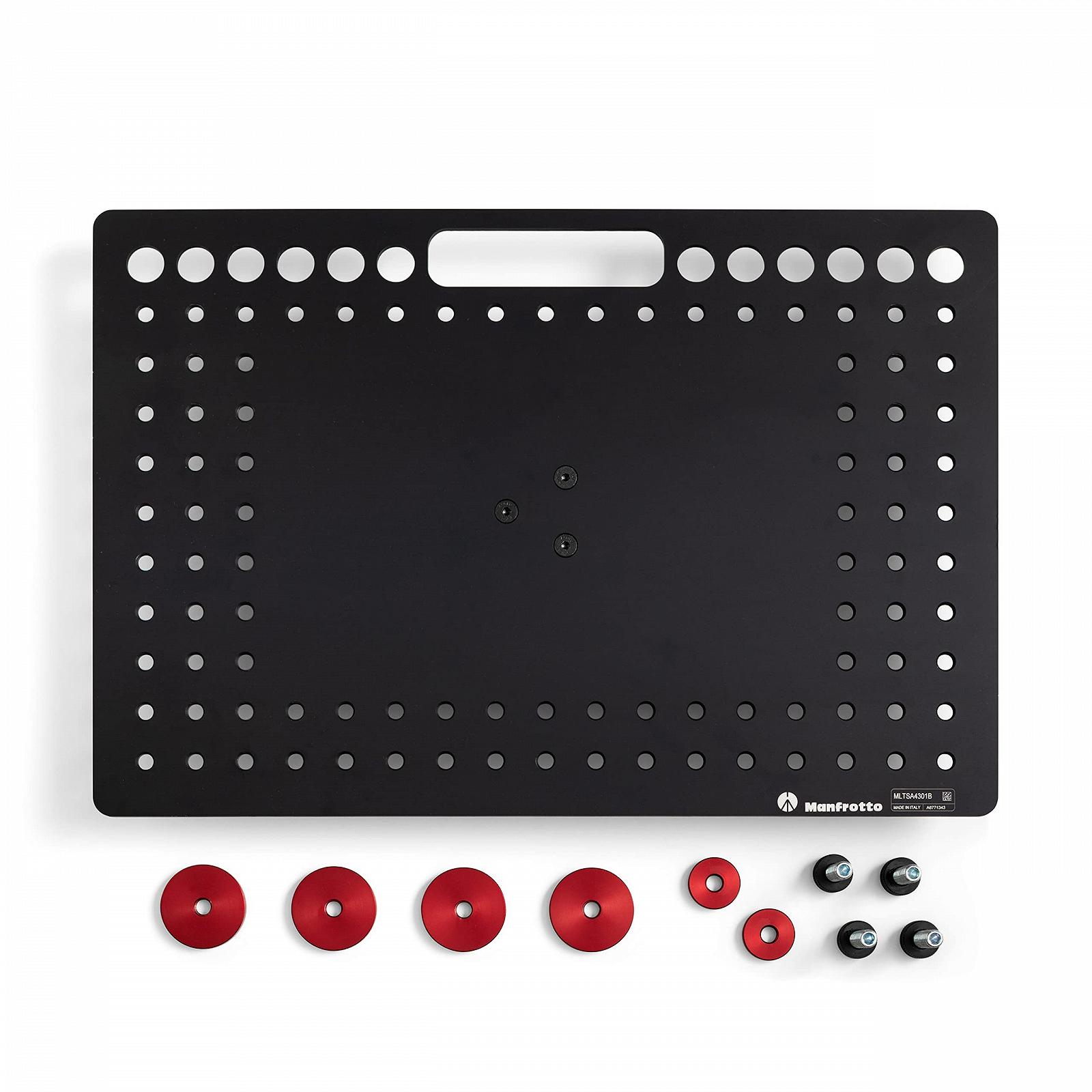 Платформа для ноутбука Manfrotto TetherGear 4.8мм Легкое алюминиевое крепление для ноутбука 46см x 31см Стиль сырной пластины Нескользящая скоба и организация кабелей MLTSA4301B, фото №3 Платформа для ноутбука Manfrotto TetherGear 4.8мм Легкое алюминиевое крепление для ноутбука 46см x 31см Стиль сырной пластины Нескользящая скоба и организация кабелей MLTSA4301B, фото №3