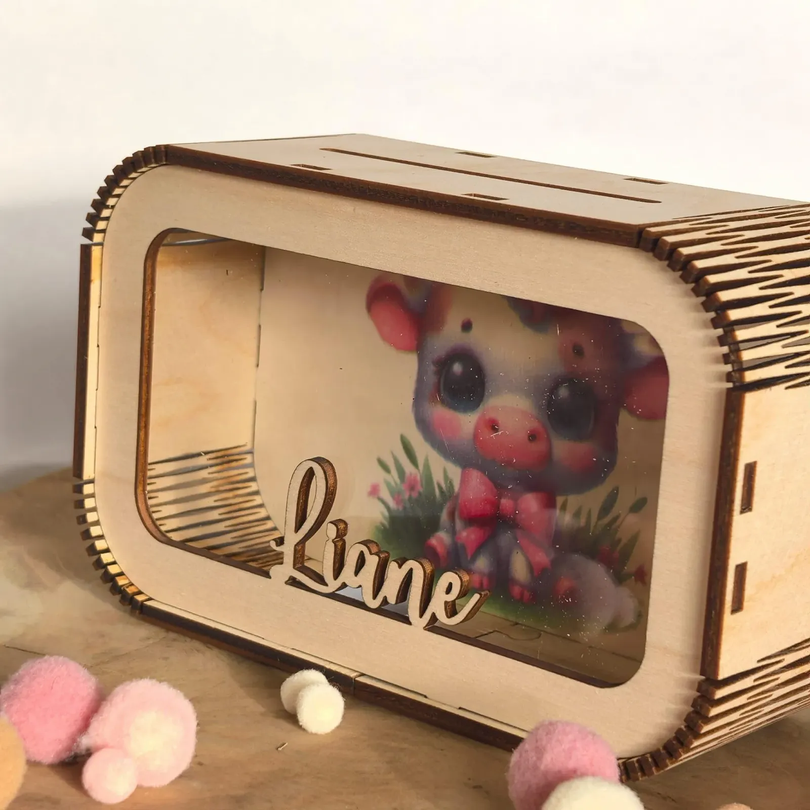 Скарбничка дерев'яна персоналізована з ім'ям Корова, фото №4