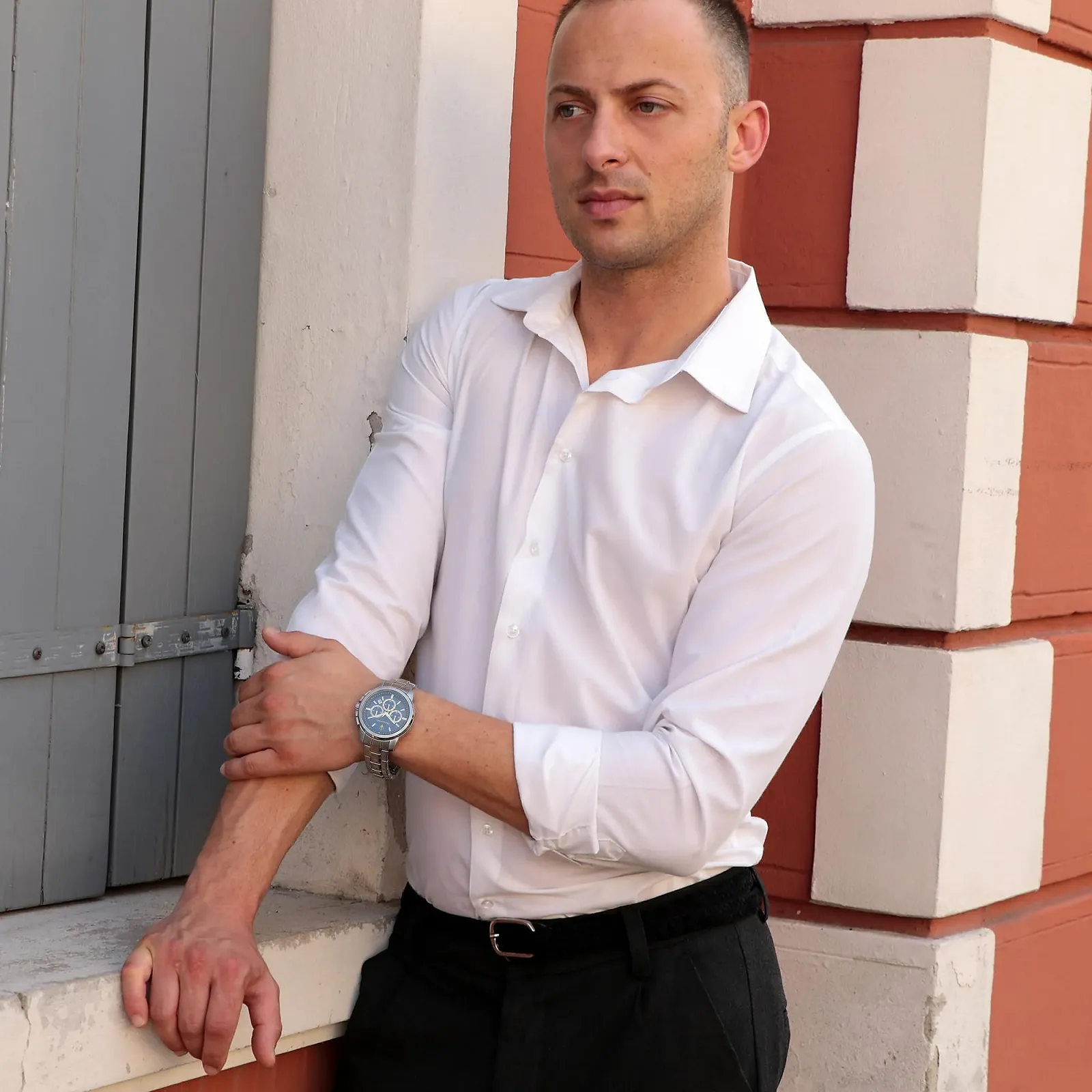 Мужские часы Maserati SUCCESSO Collection R8873621016, сталь PVD Gold, серебряный, спортивные и элегантные, фото №6 Мужские часы Maserati SUCCESSO Collection R8873621016, сталь PVD Gold, серебряный, спортивные и элегантные, фото №6