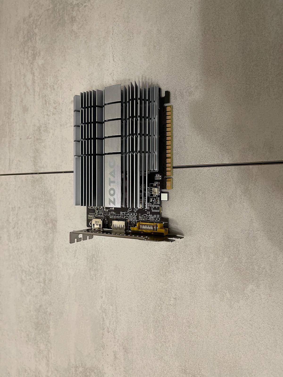 Видеокарта для ПК - ZOTAC GT 430 Zone Edition 1GB 128-bit DDR3, фото №2 Видеокарта для ПК - ZOTAC GT 430 Zone Edition 1GB 128-bit DDR3, фото №2