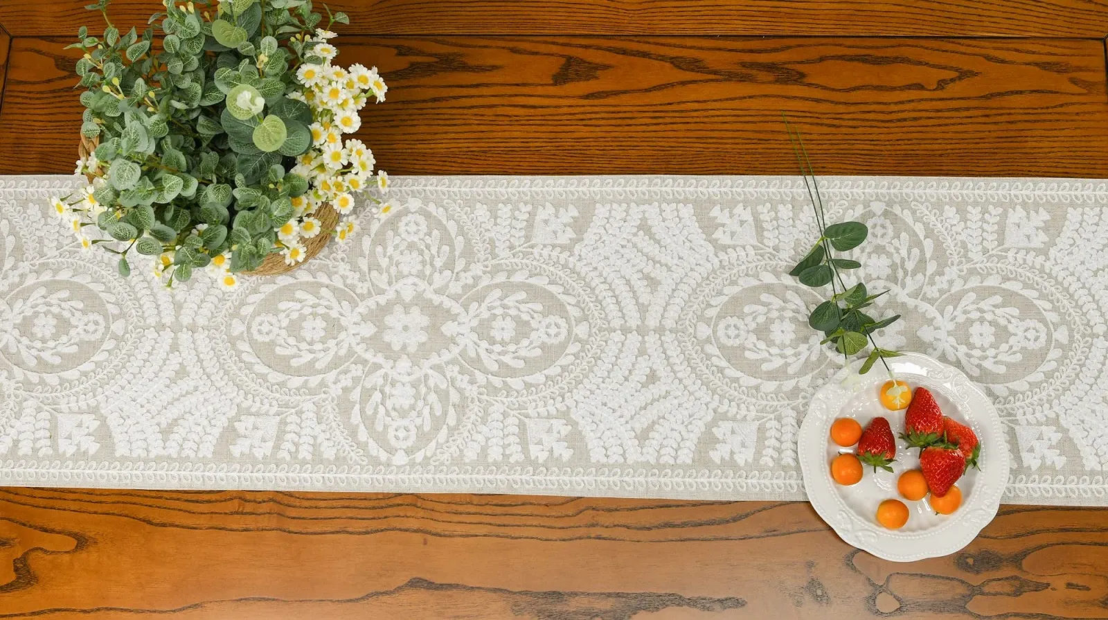 Ранер на стіл KEVA Boho Farmhouse Linen Rustic Vintage Embroidered Білий 13 x 72 дюйми, фото №5 Ранер на стіл KEVA Boho Farmhouse Linen Rustic Vintage Embroidered Білий 13 x 72 дюйми, фото №5