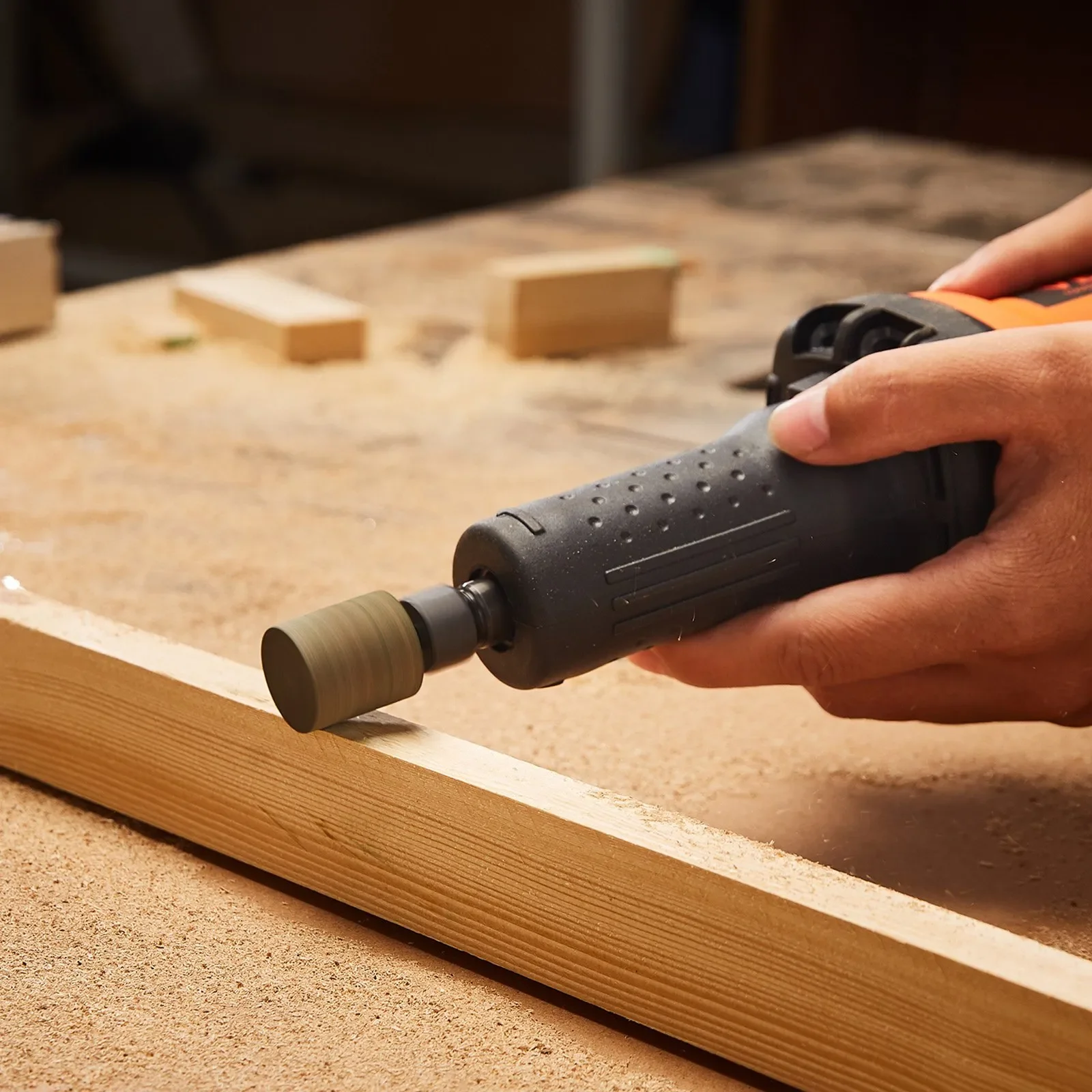 Шлифовальная машина VEVOR R0800C 820W Black/Orange, фото №9 Шлифовальная машина VEVOR R0800C 820W Black/Orange, фото №9