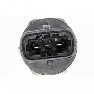 Датчик давления топлива VEMO V46-72-0187 synthetic.ua - Фото 1