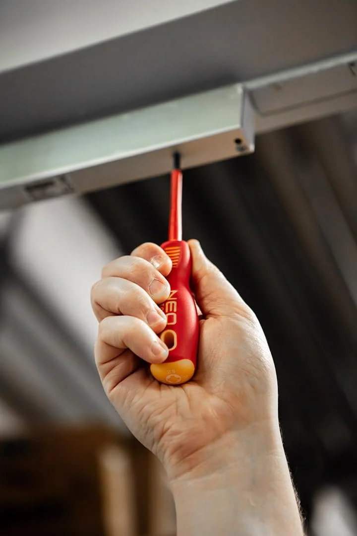 Викрутка діелектрична NEO TOOLS PlusMinus 1000 V VDE-ізольована багатокомпонентна рукоятка 80 мм (SL/PH1 x 80 мм), фото №5