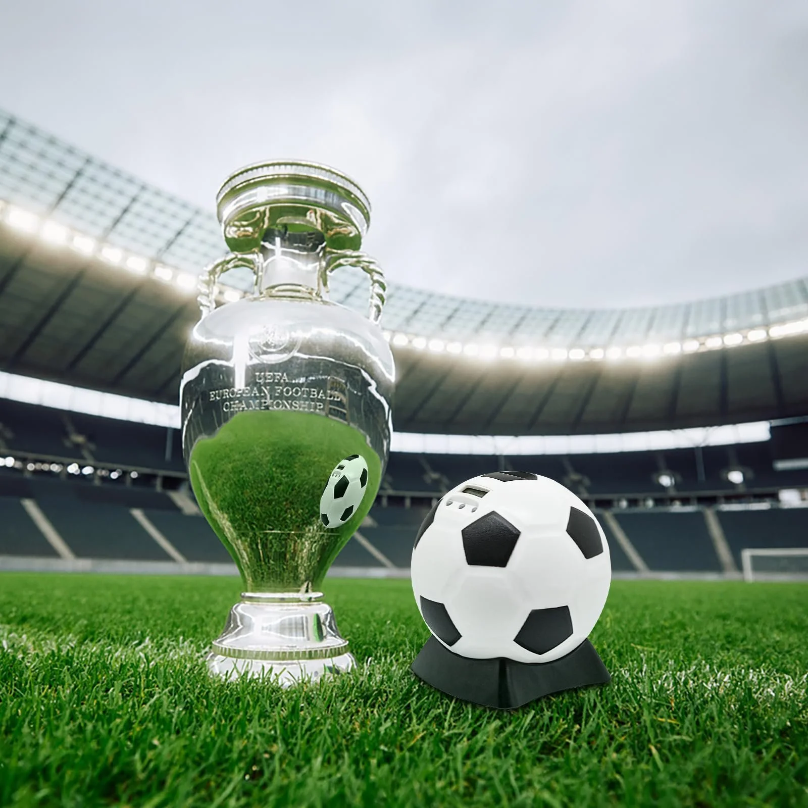 Скарбничка футбольний м'яч з цифровим лічильником монет Євро, фото №5