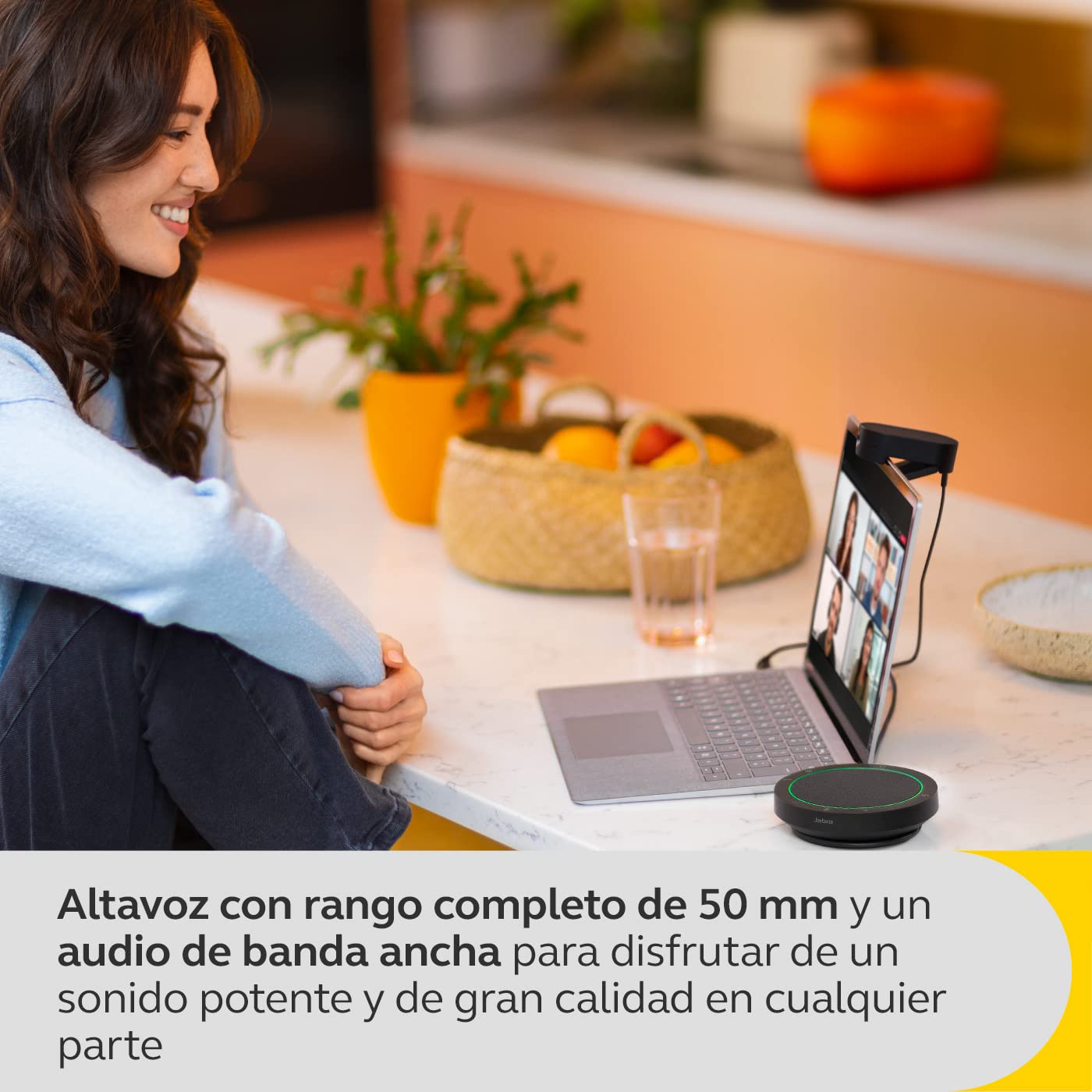 Портативная колонка Jabra Speak2 40 для громкой связи 4 микрофона с шумоподавлением 50 мм широкополосный динамик широкополосный аудио с USB-A и USB-C сертифицирована для MS Teams - тёмно-серый, фото №5 Портативная колонка Jabra Speak2 40 для громкой связи 4 микрофона с шумоподавлением 50 мм широкополосный динамик широкополосный аудио с USB-A и USB-C сертифицирована для MS Teams - тёмно-серый, фото №5