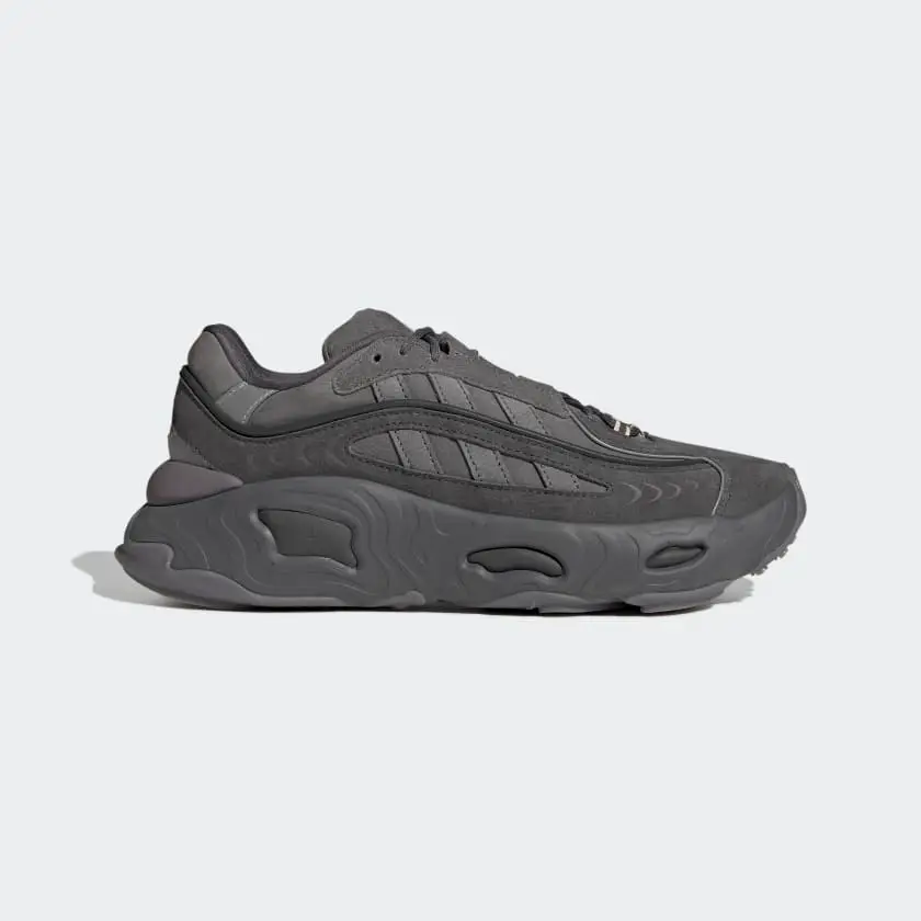 Кроссовки adidas Oznova 40 2/3, фото №1