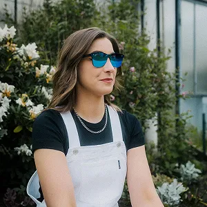 Сонцезахисні окуляри Жіночі Glozzi Поляризовані UV400 Круглі з дерев'яними дужками і чохлом для окулярів з корка synthetic.ua - Фото 1