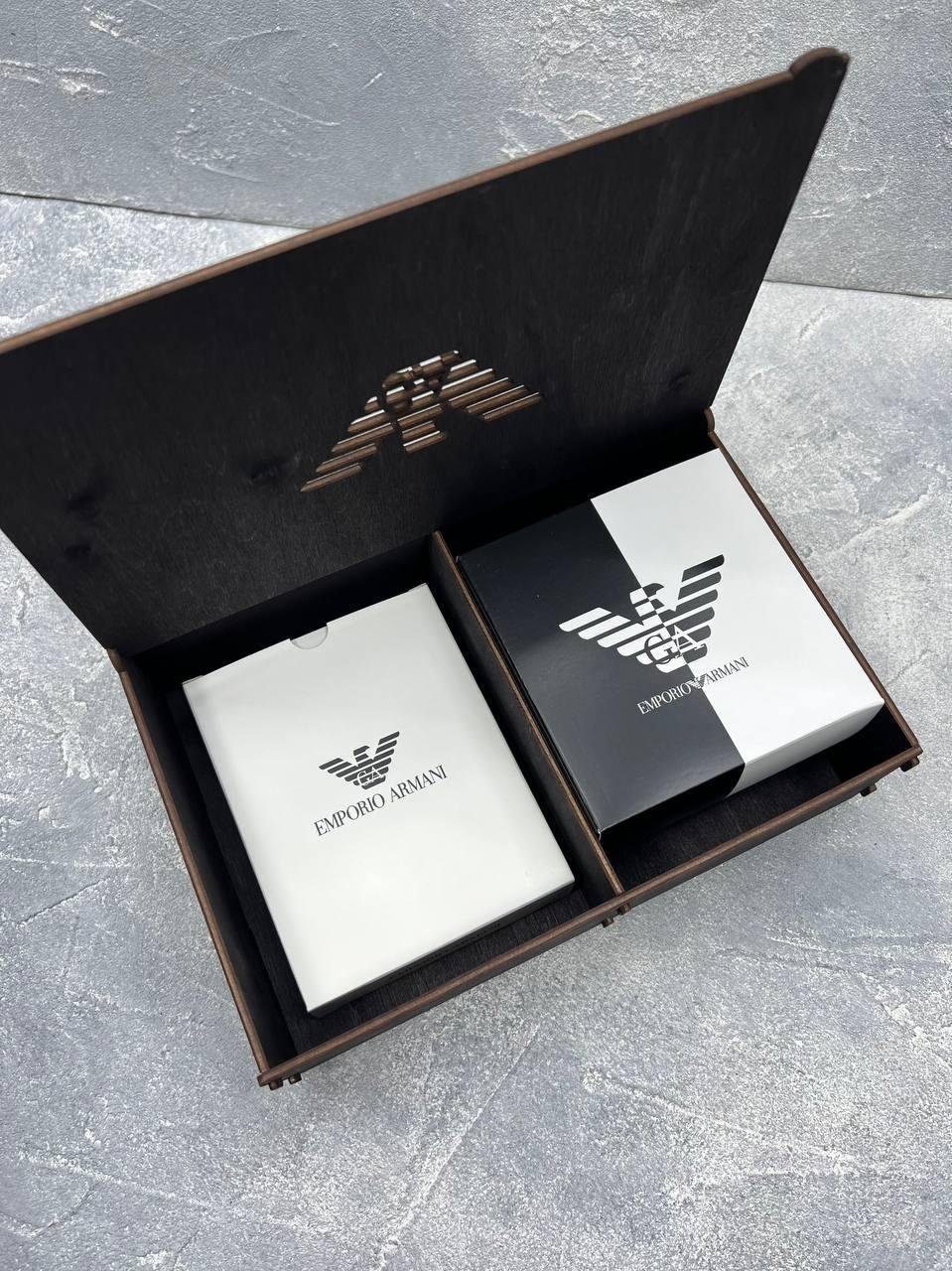 Мужской набор Armani ремень и кошелёк из натуральной кожи в подарочной упаковке, фото №4