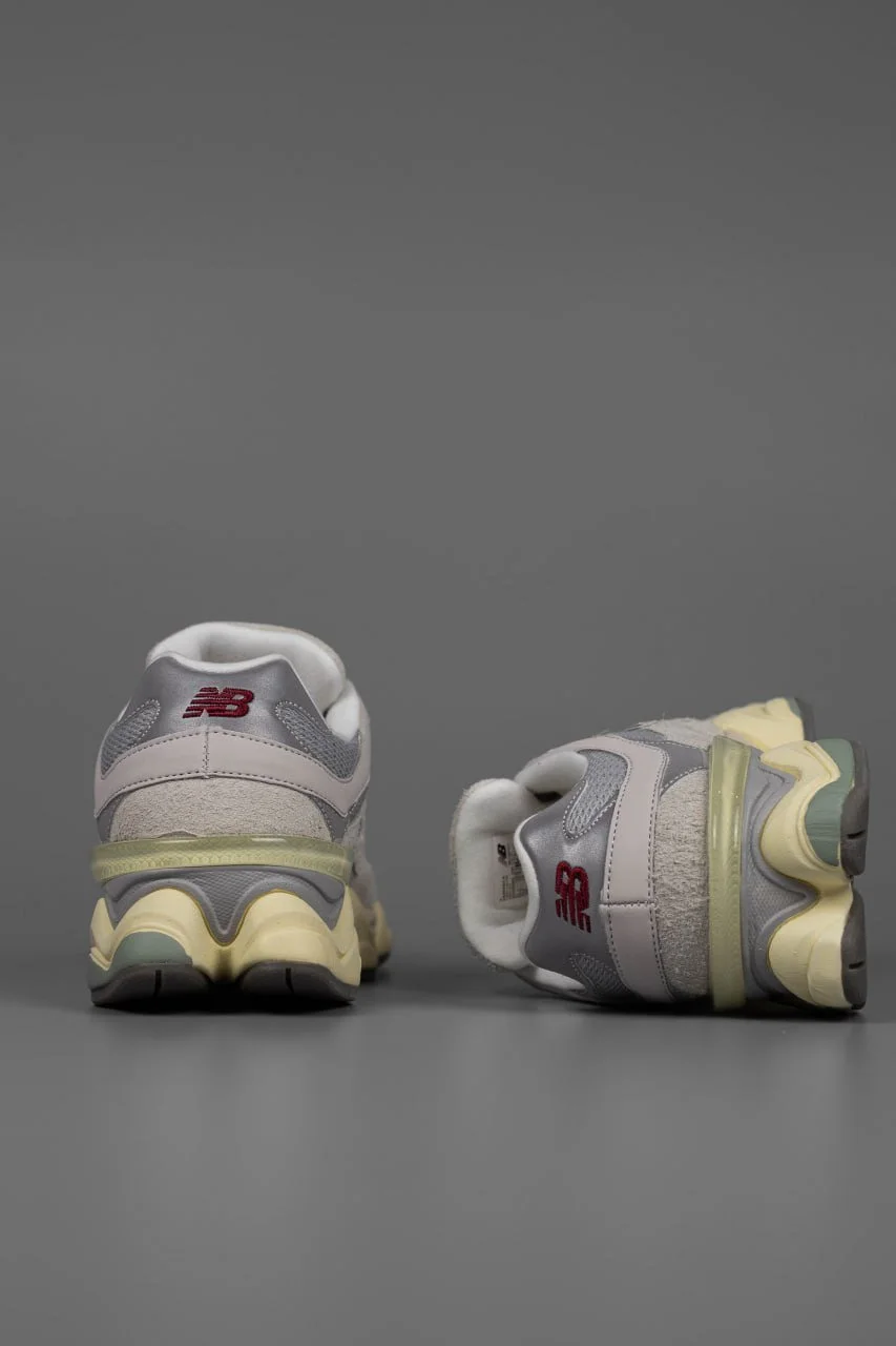Жіночі кросівки New Balance 9060 Gray Beige 37, фото №3
