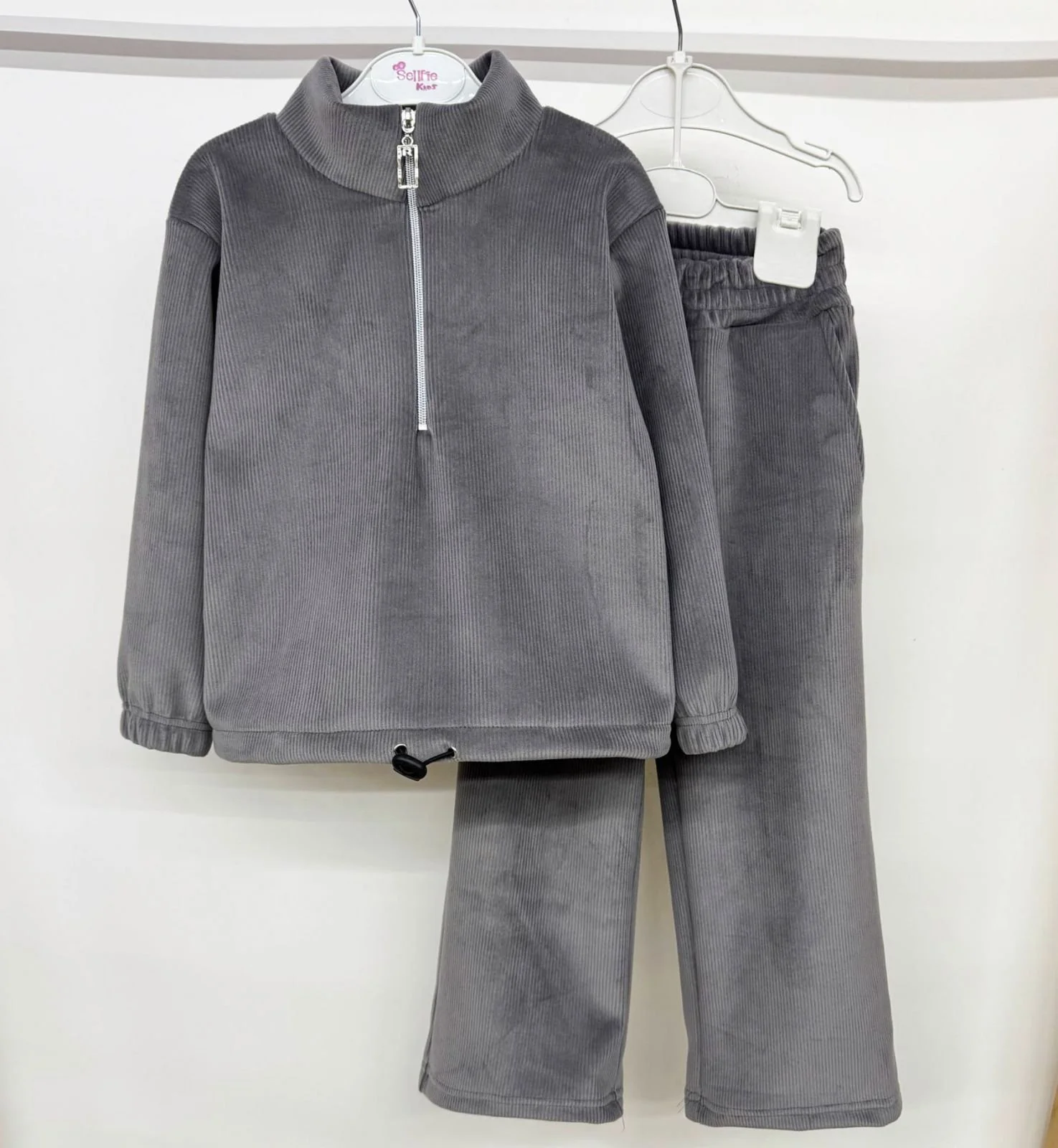 ХІТ ЗИМИ! Теплий велюровий костюм для дівчинки на флісі 110-158 см, фото №5 ХІТ ЗИМИ! Теплий велюровий костюм для дівчинки на флісі 110-158 см, фото №5