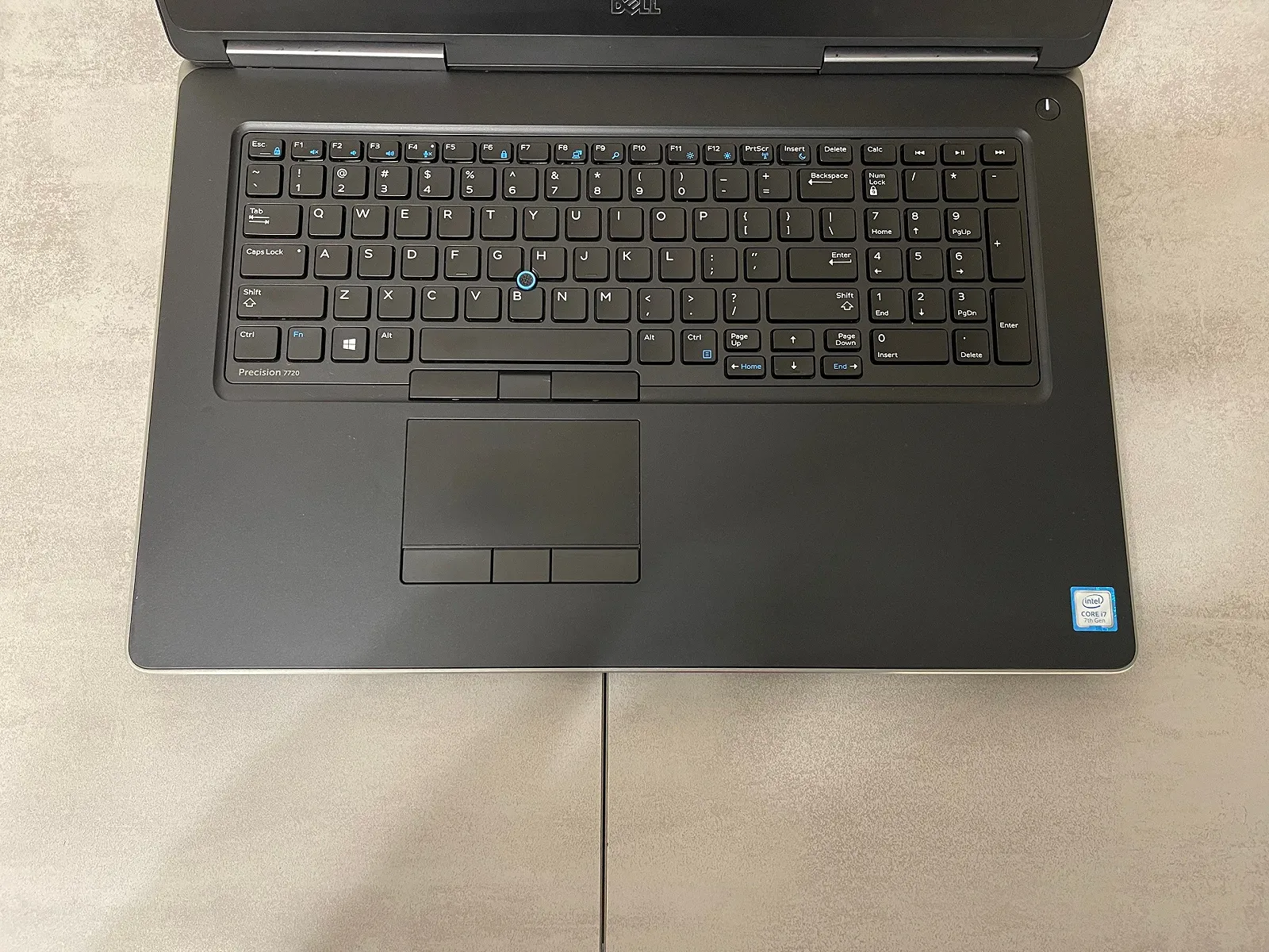 Ноутбук Dell Precision 7720, 17,3" HD+, i7-7820HQ, 16GB, 256GB+1TB, Nvidia 4GB, фото №4