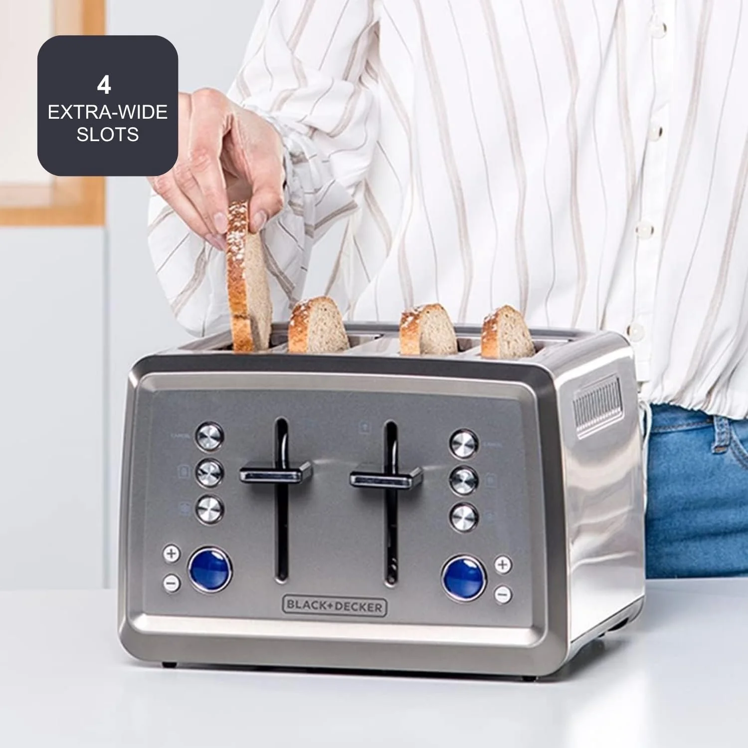 Тостер BLACK+DECKER BXTO1960E, 1960 Вт, цифрове налаштування підсмажування, 6 рівнів, 4 відділення, функції: стоп, розігрів та розморожування, автоматична система центрування, підігрівач хліба, фото №3 Тостер BLACK+DECKER BXTO1960E, 1960 Вт, цифрове налаштування підсмажування, 6 рівнів, 4 відділення, функції: стоп, розігрів та розморожування, автоматична система центрування, підігрівач хліба, фото №3