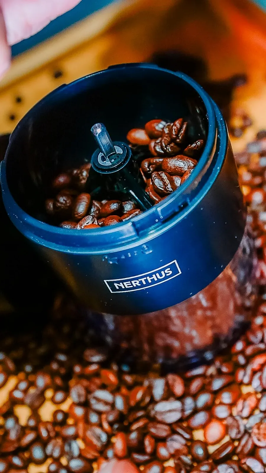 Електрична кавомолка NERTHUS FIH 1466, леза з нержавіючої сталі, швидке та рівномірне подрібнення, місткість 30 г, фото №6