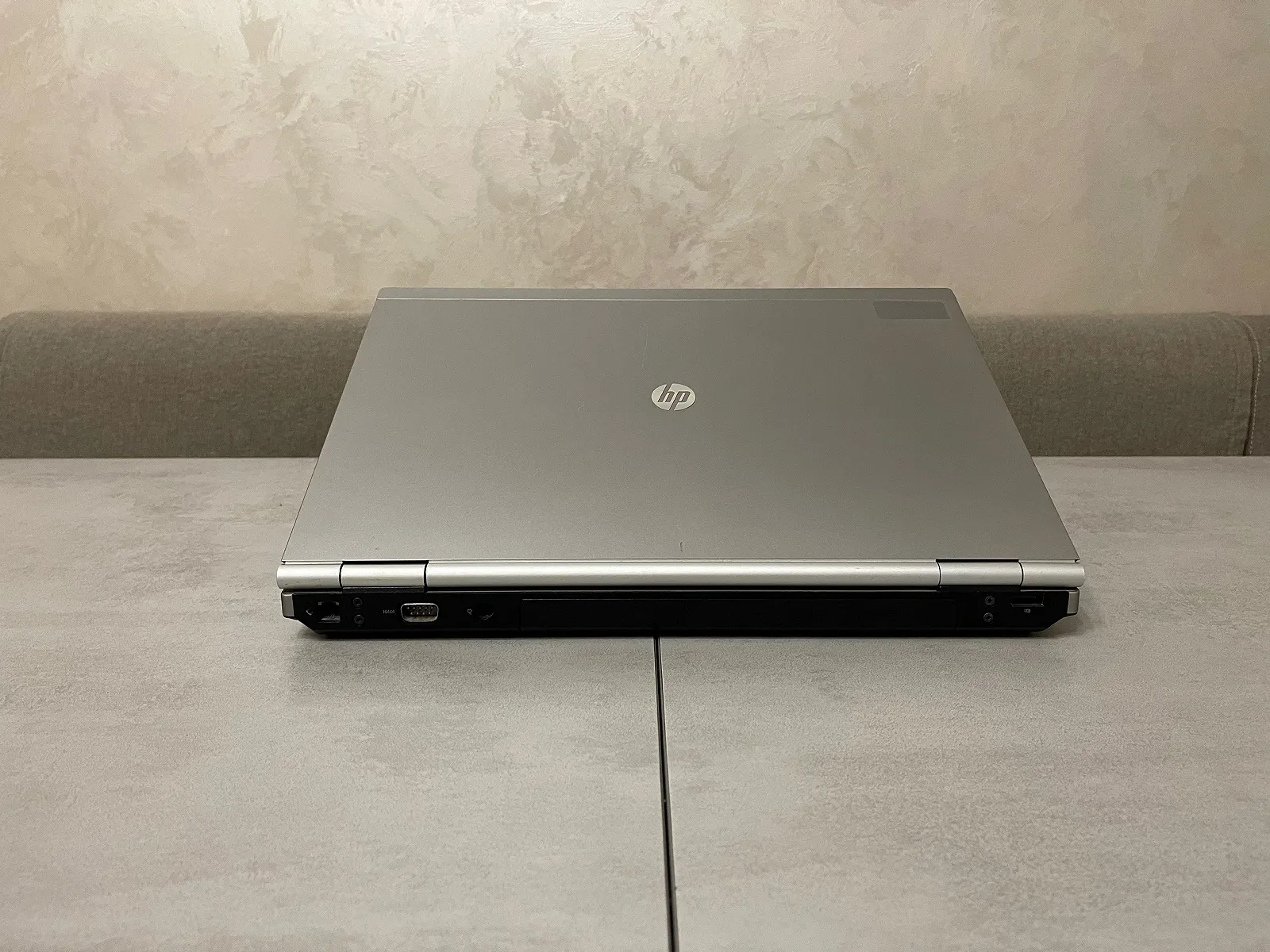 Ноутбук HP EliteBook 8570p, 15,6" FHD, i5-3320M, 8GB, 256GB SSD, фото №7 Ноутбук HP EliteBook 8570p, 15,6" FHD, i5-3320M, 8GB, 256GB SSD, фото №7