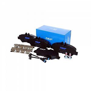Комплект тормозных колодок дискового тормоза SKF VKBP 90071 E для MERCEDES-BENZ VW - Фото 1