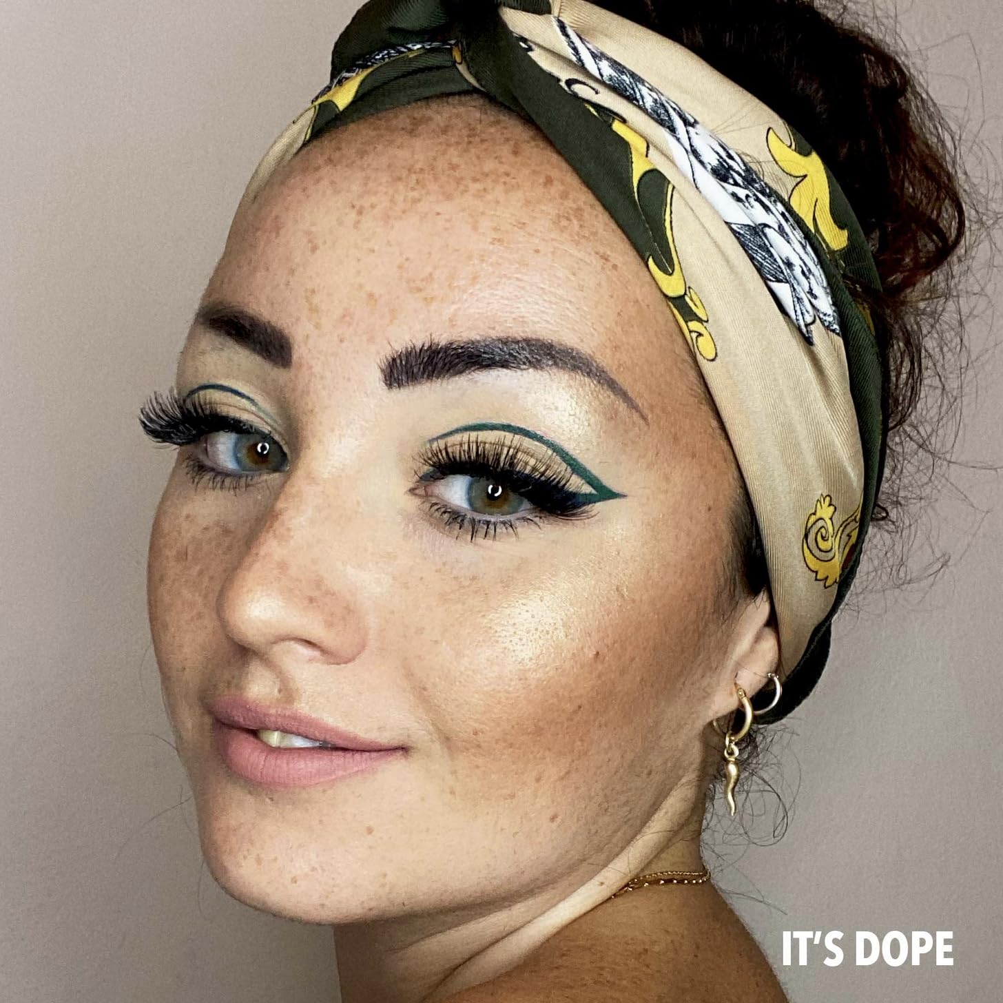 Підводка Generic Banana Beauty Coloured It's Dope! 1 мл Зелений, фото №2