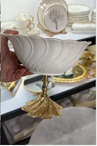 Конфетница 20х20 см на золотой ножке Волна - Фото 1