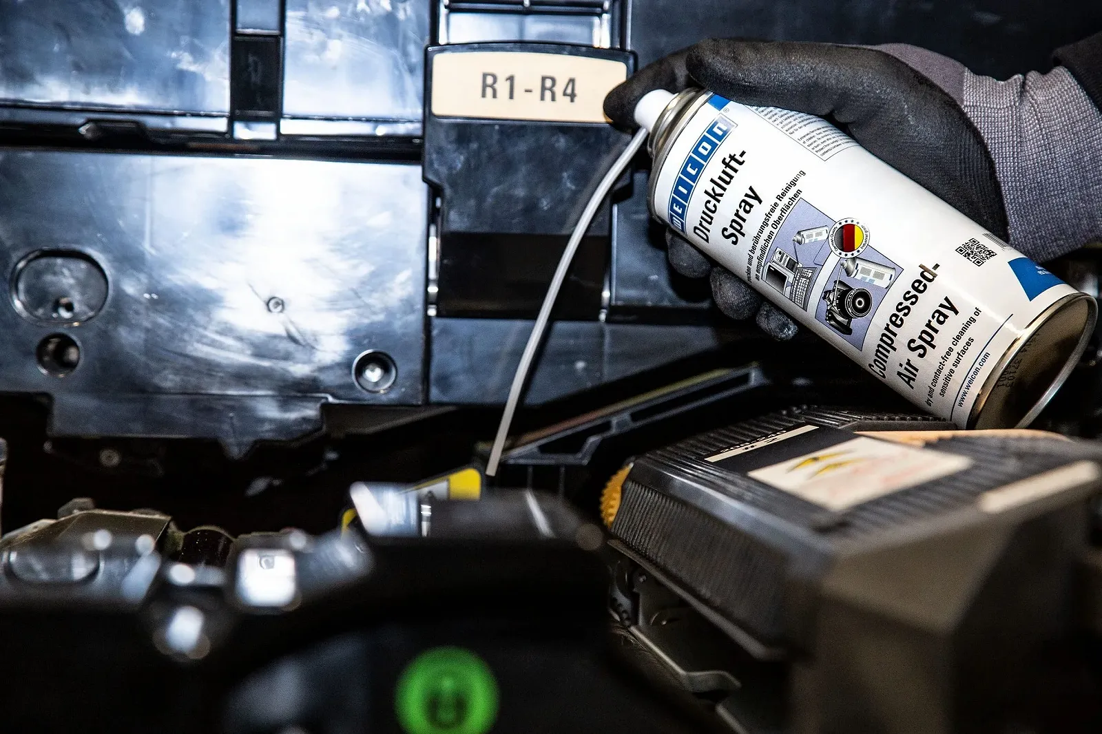 Стиснене повітря WEICON 400 мл, фото №3 Стиснене повітря WEICON 400 мл, фото №3