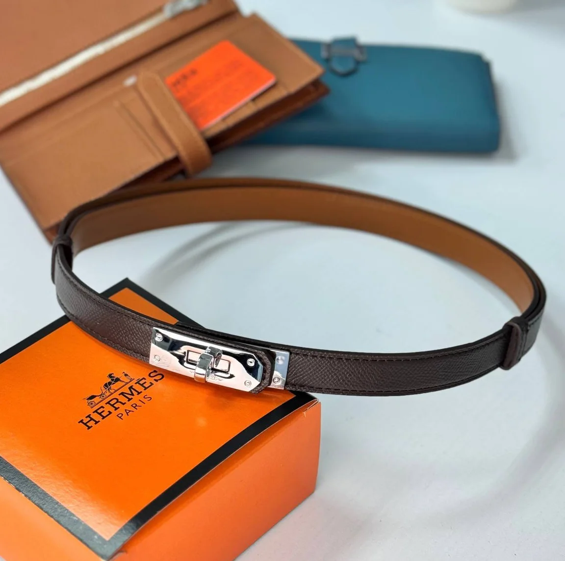 Жіночий шкіряний ремінь темно коричневого кольору Hermes Гермес, фото №1