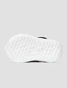 Кросівки Nike Revolution 7 для малюків ціна на synthetic.ua - Фото 1 Кросівки Nike Revolution 7 для малюків synthetic.ua - Фото 1