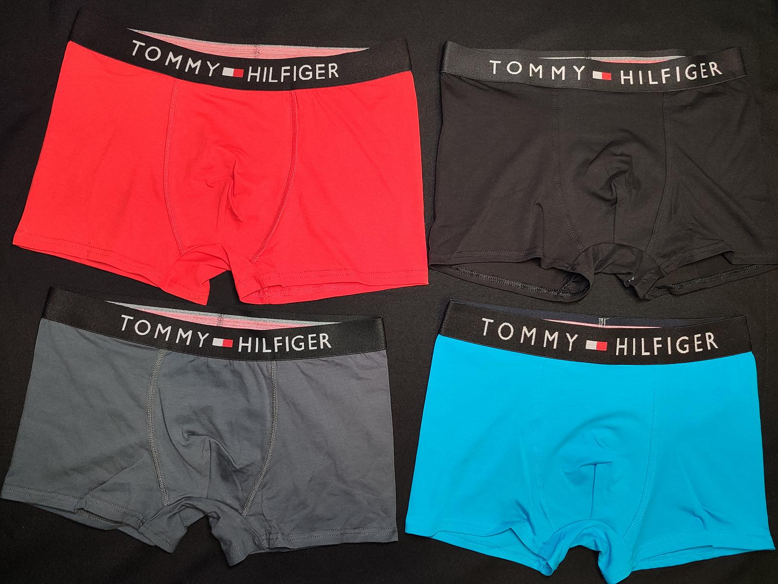 Чоловічі боксерки Tommy Hilfiger Чоловічий набір трусів 4 шт, фото №1 Чоловічі боксерки Tommy Hilfiger Чоловічий набір трусів 4 шт, фото №1