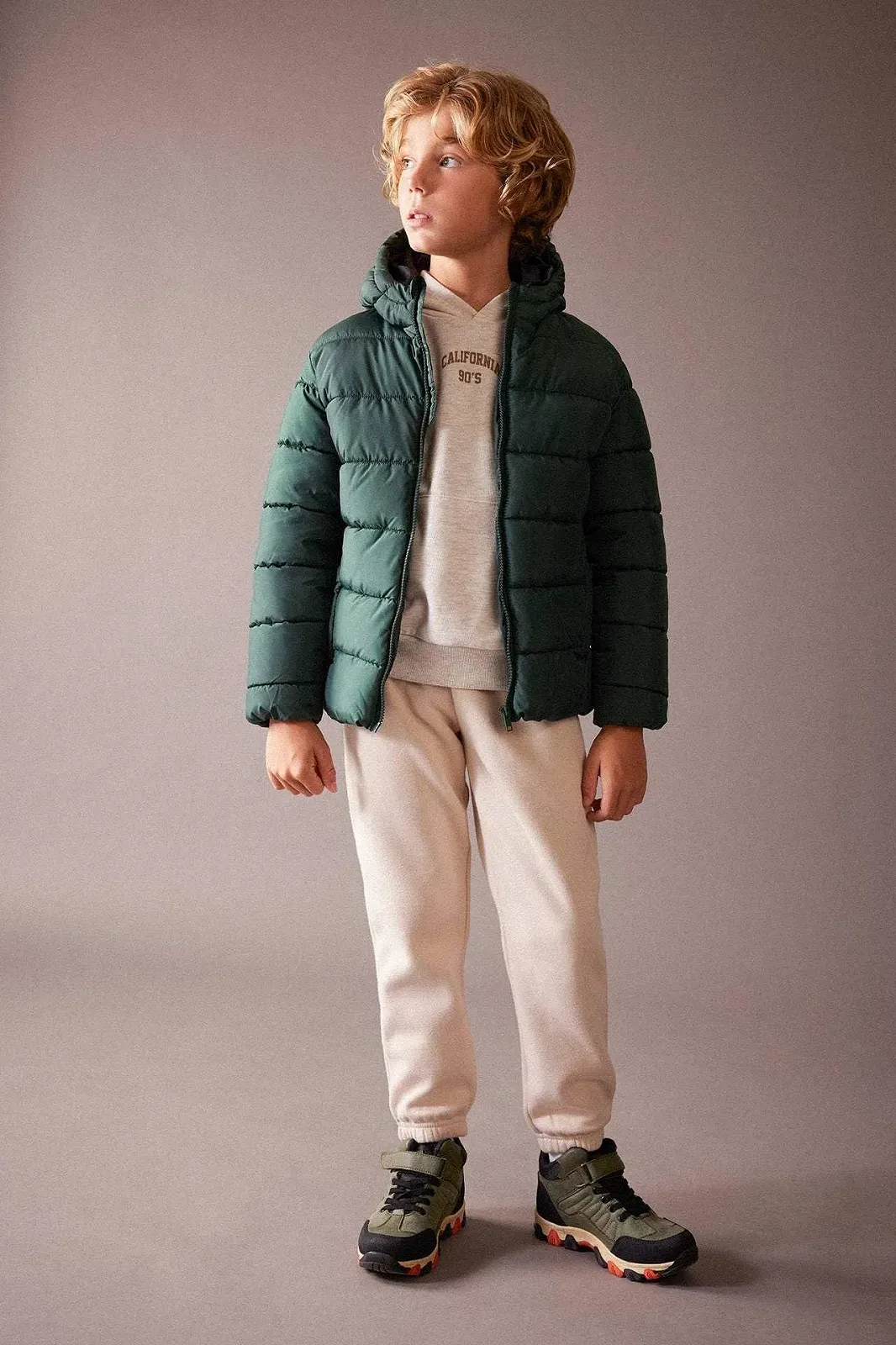 Зимова куртка DeFacto для хлопчиків, стандартний крій, з капюшоном, фото №2