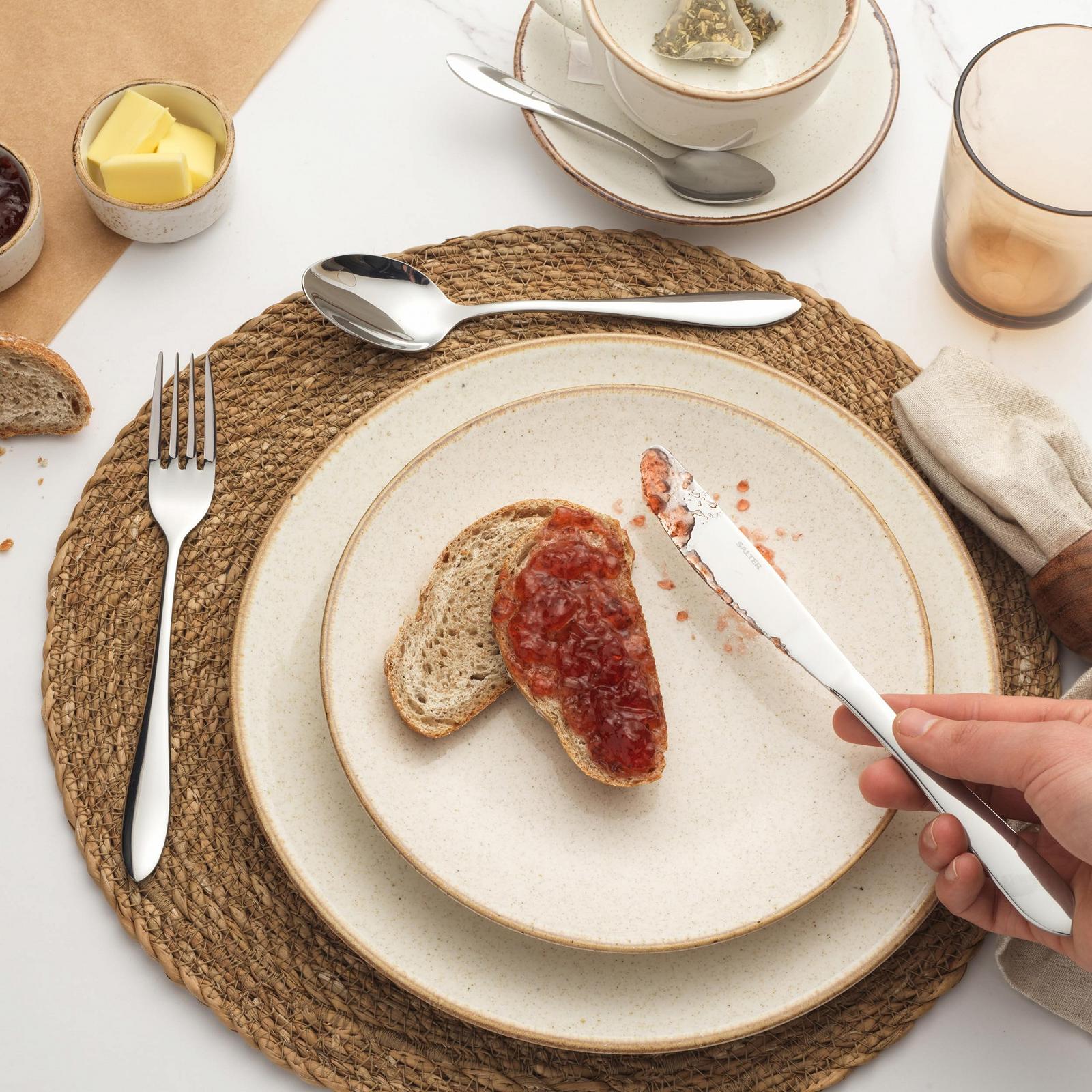 Набор столовых приборов Salter Harrogate 16 предметов из нержавеющей стали 18/10 для 4 персон, фото №6 Набор столовых приборов Salter Harrogate 16 предметов из нержавеющей стали 18/10 для 4 персон, фото №6