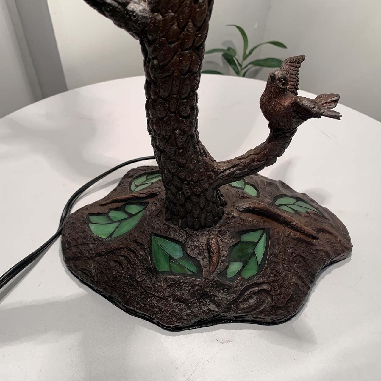 Настільна лампа Bieye Tiffany Style L30765 Виноград Вітражне скло Мозаїчна основа у формі стовбура дерева Висота 24 дюйми, фото №7