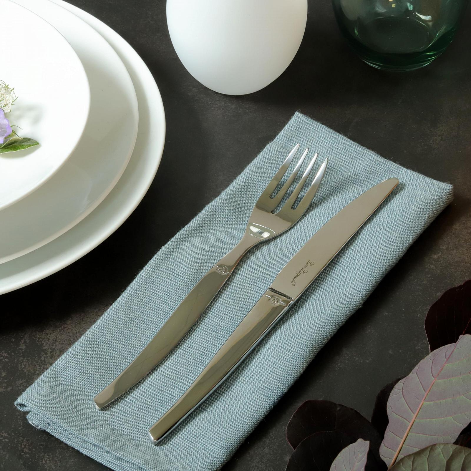 Набор столовых приборов Lou Laguiole JET для 6 человек, полированная нержавеющая сталь, 24 предмета, фото №5 Набор столовых приборов Lou Laguiole JET для 6 человек, полированная нержавеющая сталь, 24 предмета, фото №5