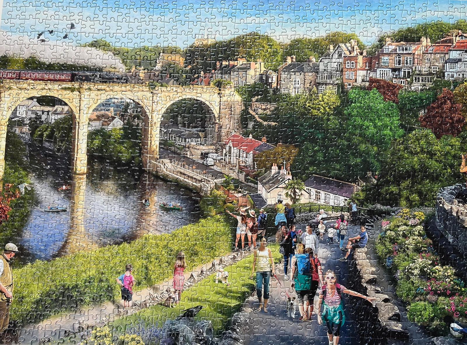 Пазл Gibsons Knaresborough Historical Viaduct Steam Train 1000 деталей экологичный, фото №7 Пазл Gibsons Knaresborough Historical Viaduct Steam Train 1000 деталей экологичный, фото №7