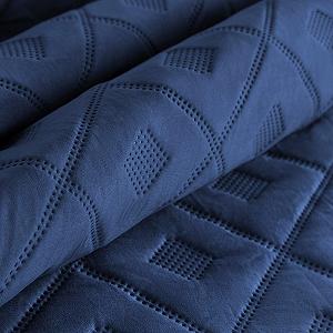 Покрывало на кровать Design91 Alara 220 x 240 см Темно-синий - Микрофибра стеганое - Однотонное с 3D узором synthetic.ua - Фото 1