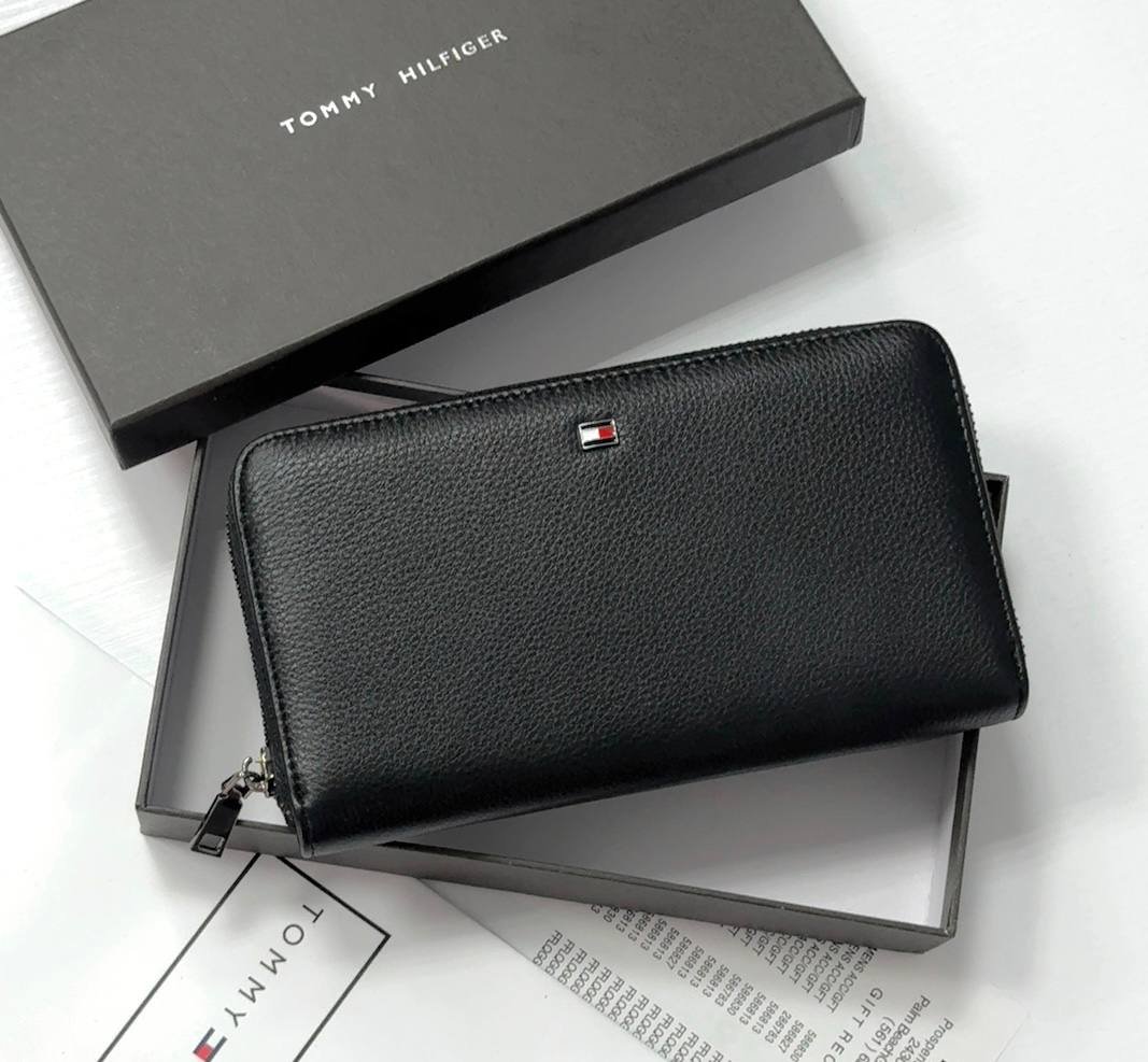 Мужской кошелек клатч на молнии из натуральной кожи Tommy Hilfiger, фото №1 Мужской кошелек клатч на молнии из натуральной кожи Tommy Hilfiger, фото №1