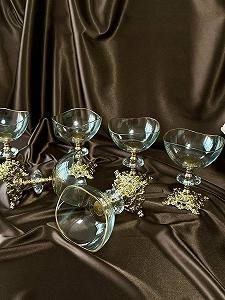 Креманка скляна на золотій ніжці Тюльпан synthetic.ua - Фото 1