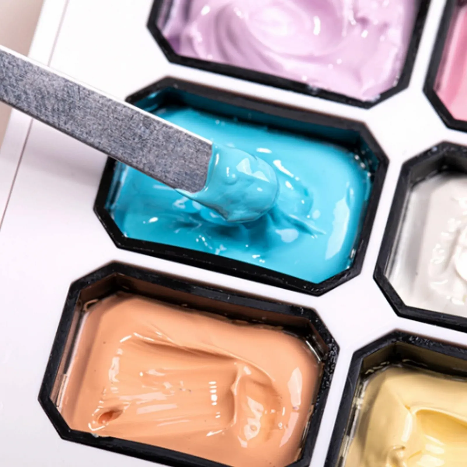 Гель Mal Набор из 9 цветов Radiant для моделирования, рисования, маникюра, фото №3 Гель Mal Набор из 9 цветов Radiant для моделирования, рисования, маникюра, фото №3