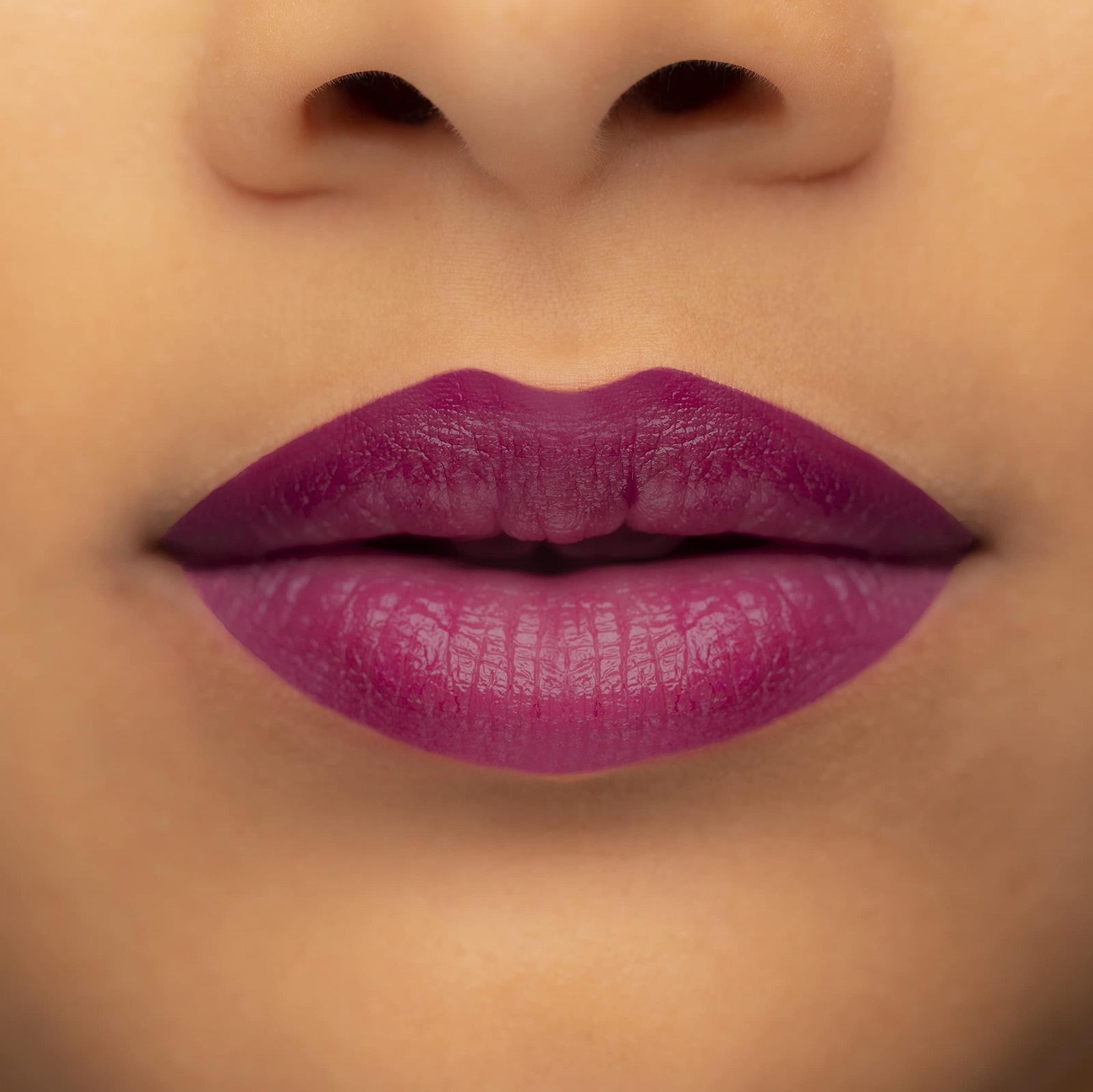 Помада Kevyn Aucoin Unforgettable Shine Poisonberry, фото №6 Помада Kevyn Aucoin Unforgettable Shine Poisonberry, фото №6